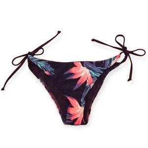 💫4/30 ROXY Navy Floral Bikini Bottom